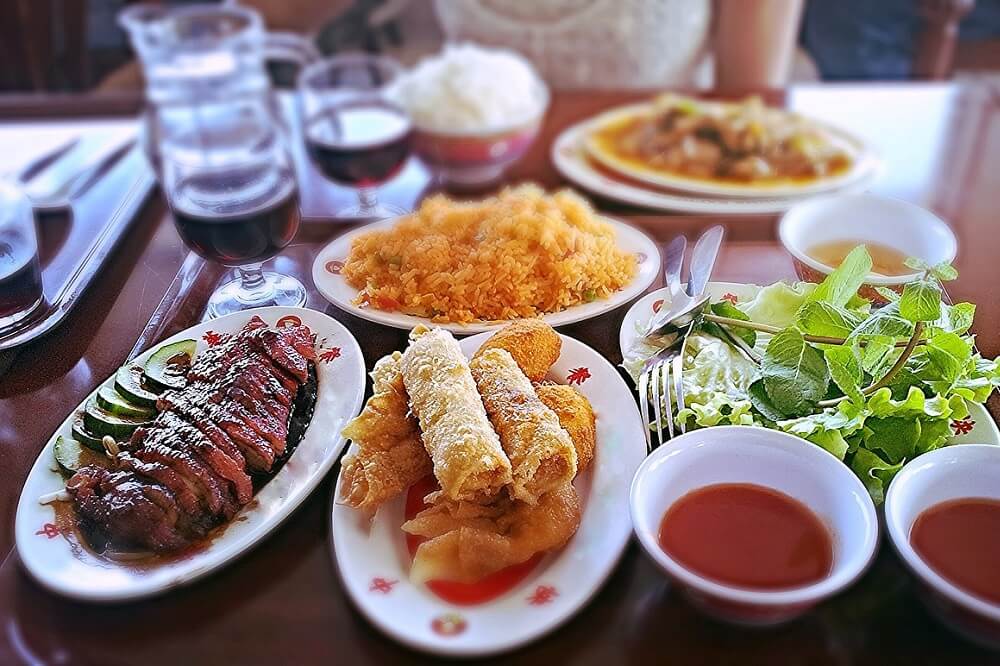 Od kuchni do kuchni - podróże kulinarne dla smakoszy