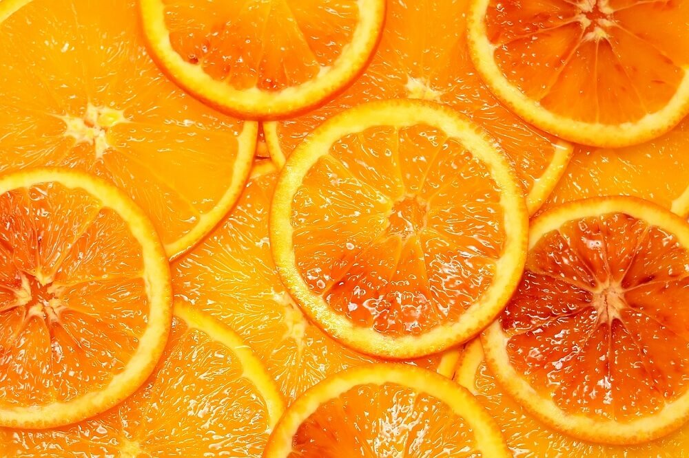 Ile kalorii ma pomarańcza?